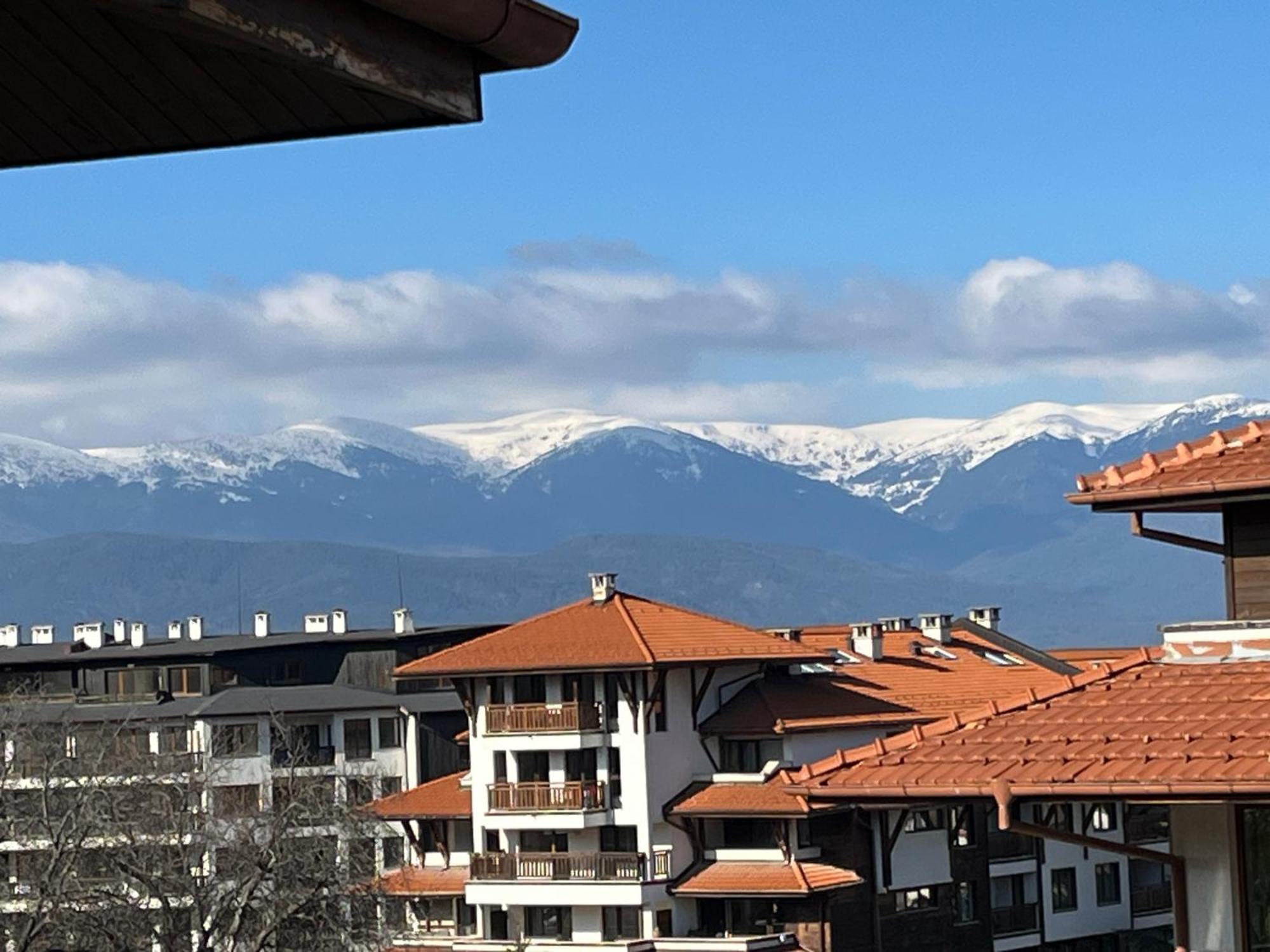 Ski Zone At Gondola, Warm And Cosy, Wifi, Ac, Netflix, Perfect One Bedroom Appartment, Beautiful View Bansko Exterior photo